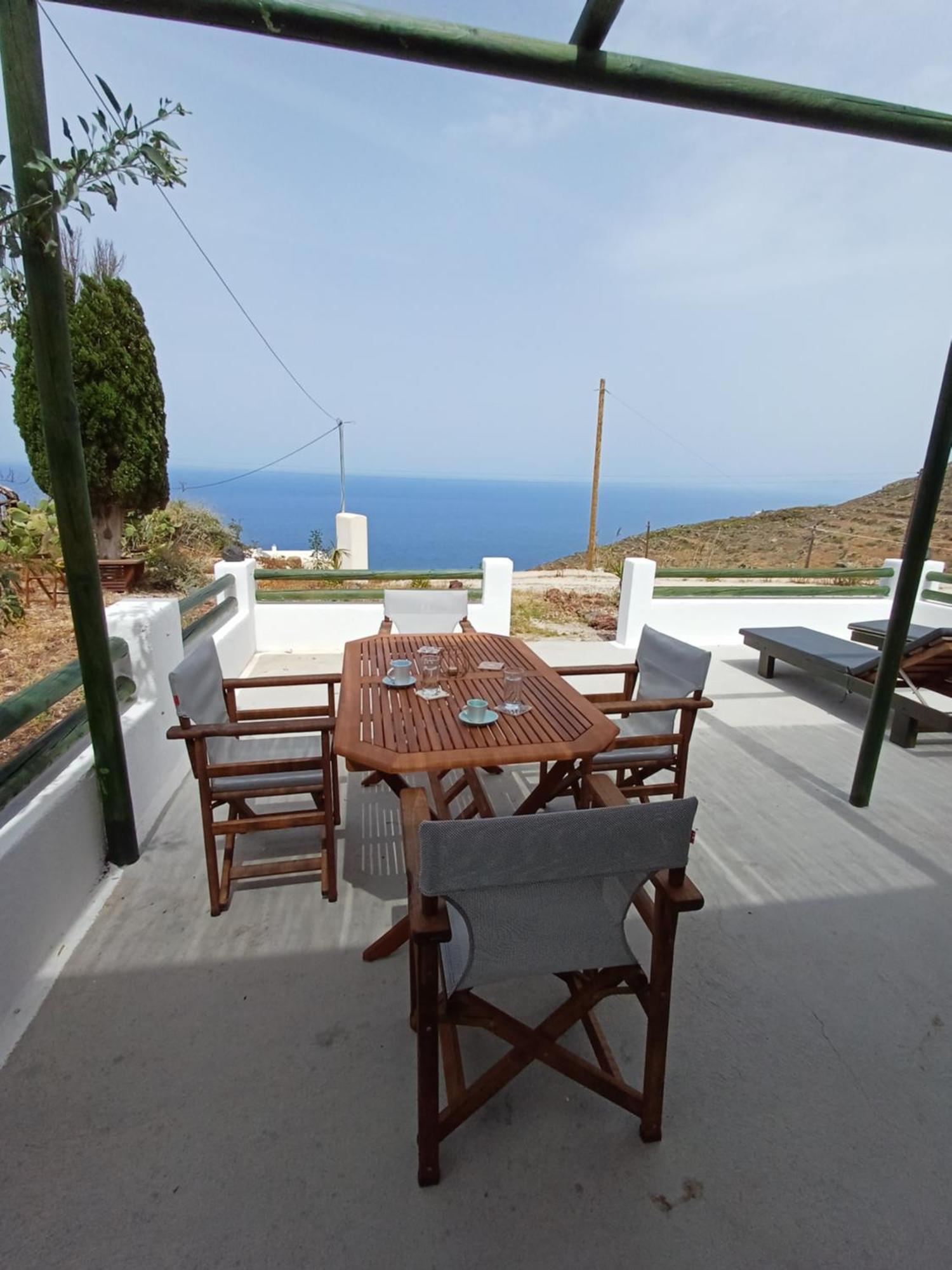 'Irene' Cycladic House With Sunrise And Sea View! Villa Finikiá Kültér fotó